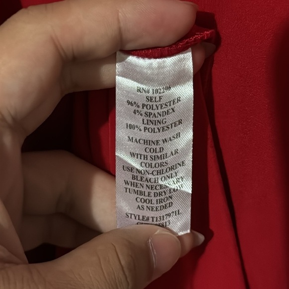 Connected Apparel Red Stretch Bell Sleeve Sheath Dress Size 24W - Picture 4 of 4